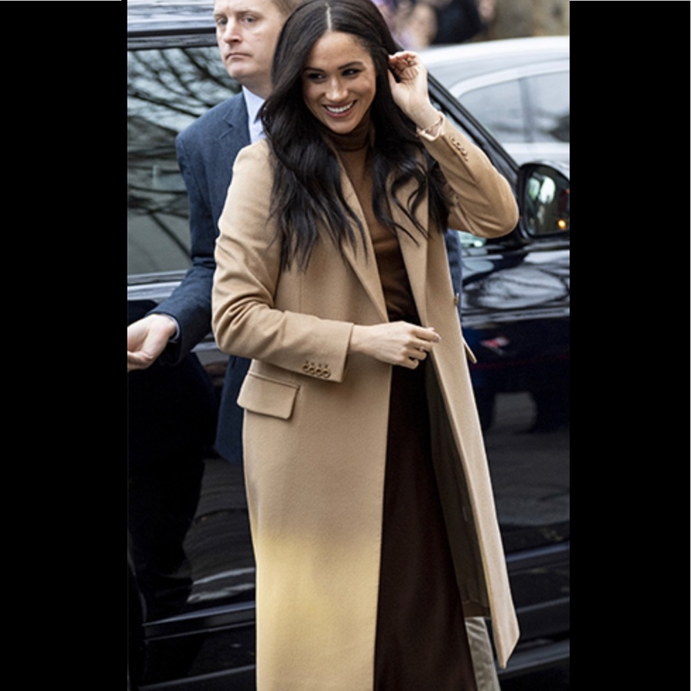 Reiss Tan Women's Wool Coat 🧥 Like New - Picture 2 of 12